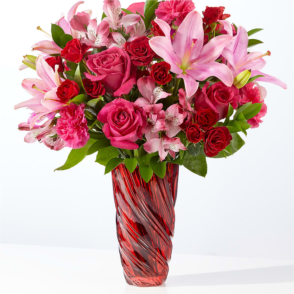 In Love Bouquet with Luxe Swirl Vase – San Diego Finest Florist, San Diego CA