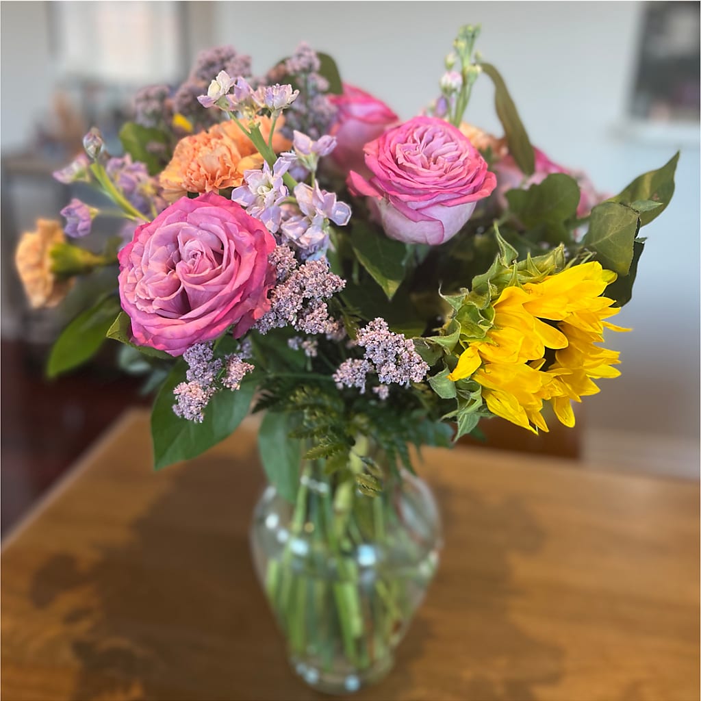 Yellow Brick Road Bouquet – San Diego Finest Florist, San Diego CA