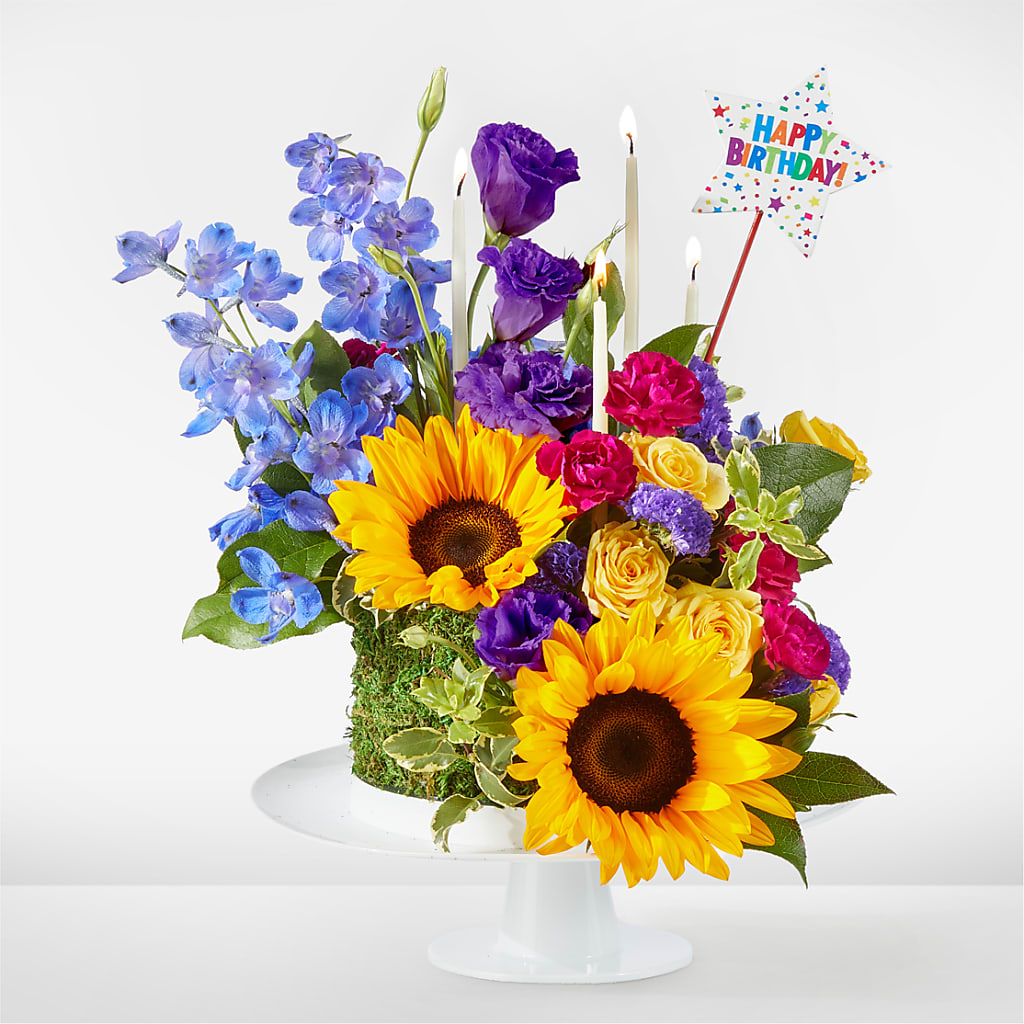 Star of the Day Floral Cake – San Diego Finest Florist, San Diego CA