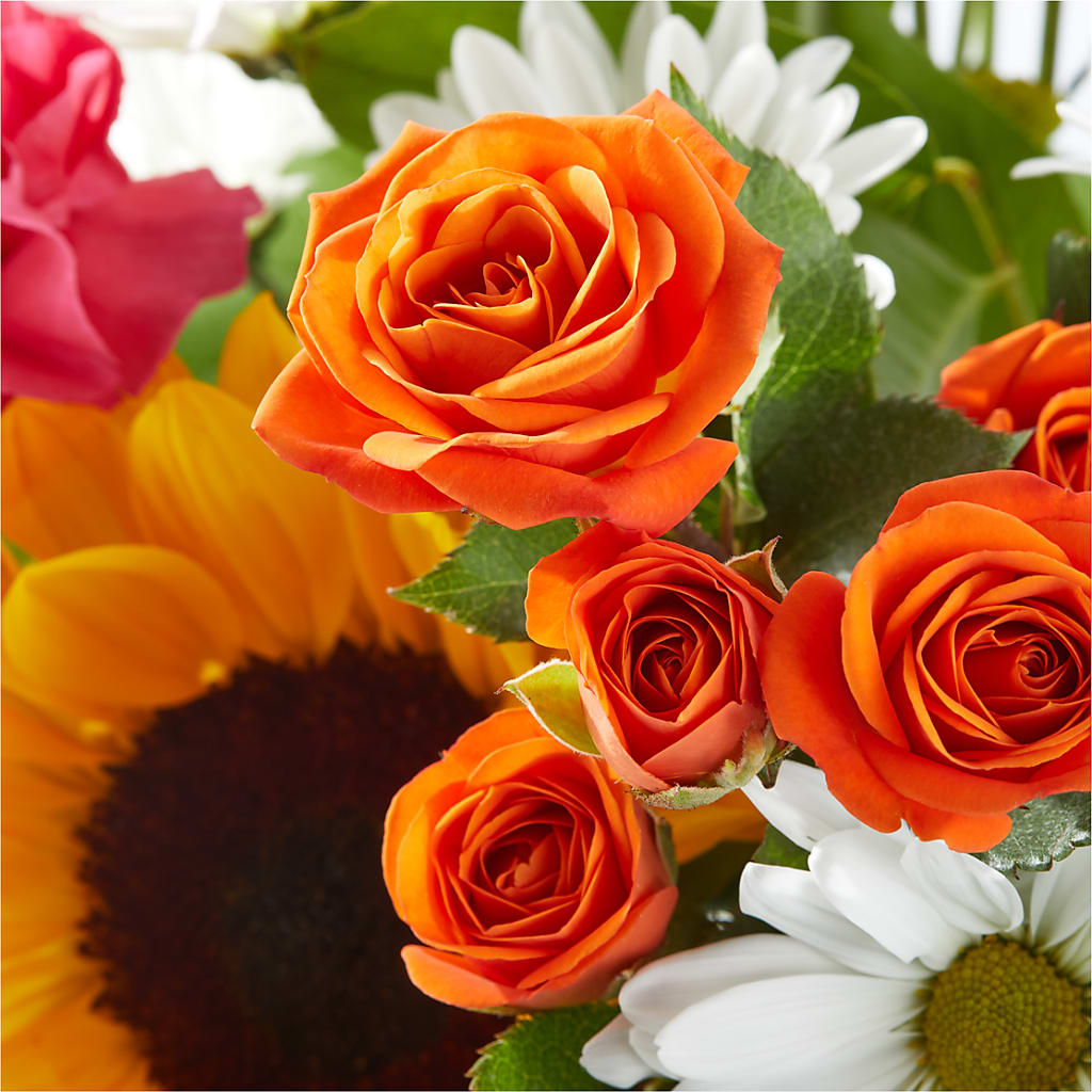 Sun-drenched Blooms Bouquet –  San Diego Finest Florist, San Diego CA